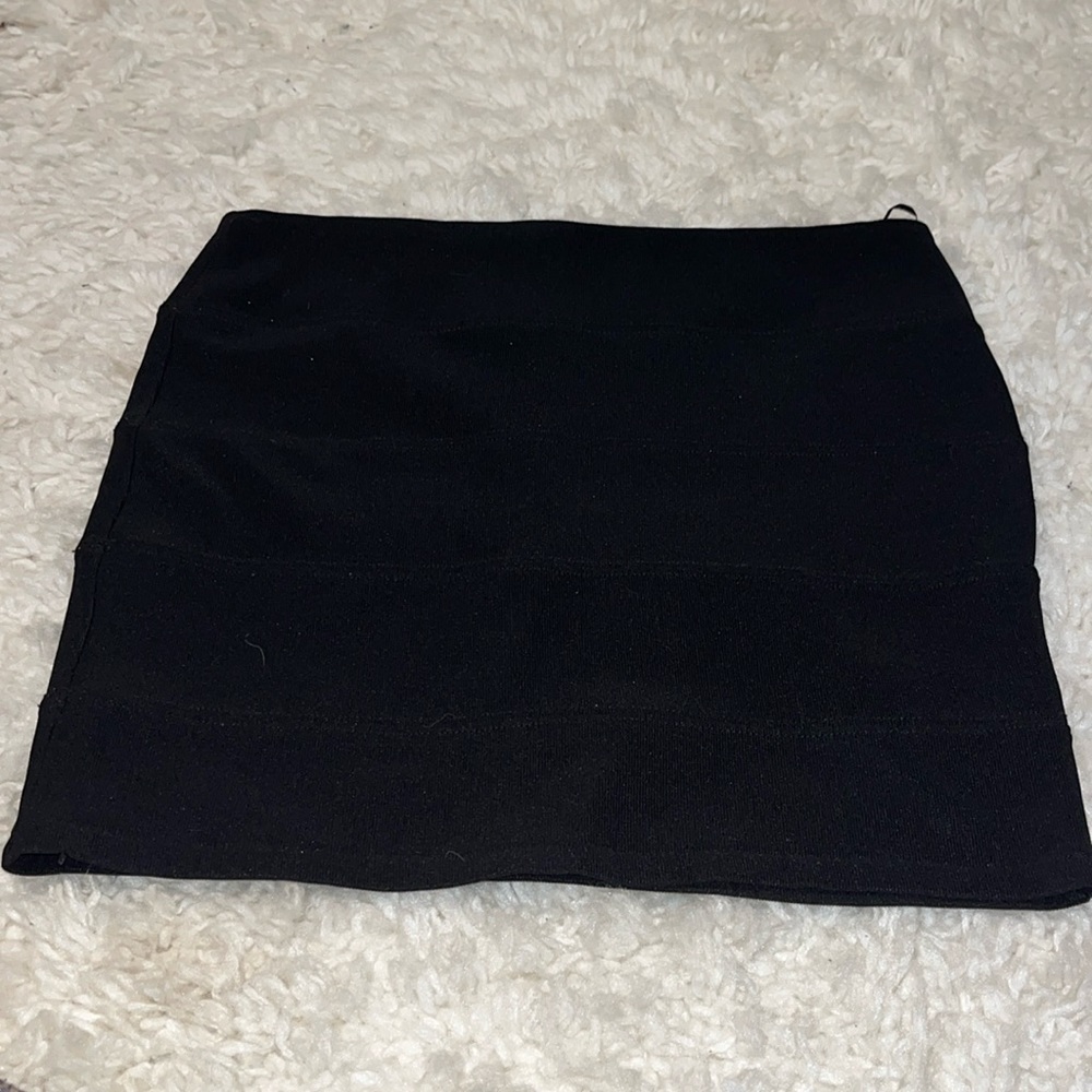 Black skirt🩷
